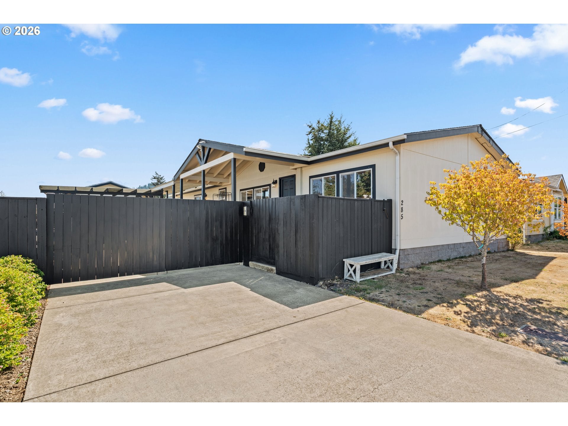 285 S 52ND PL