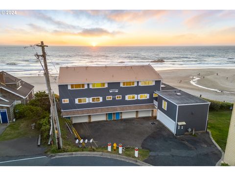 A home in Lincoln City