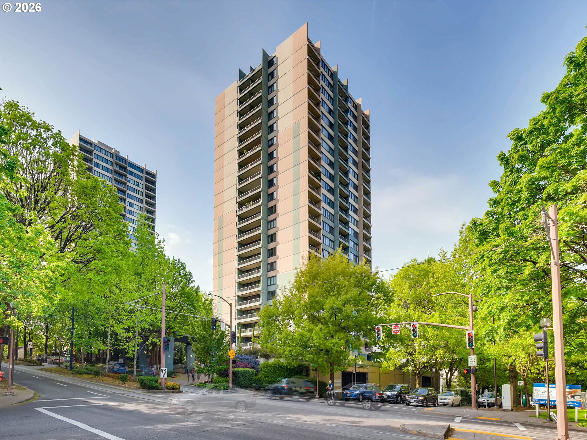 Photo 1 of 16 — 111 SW HARRISON ST 4G, Portland, OR 97201