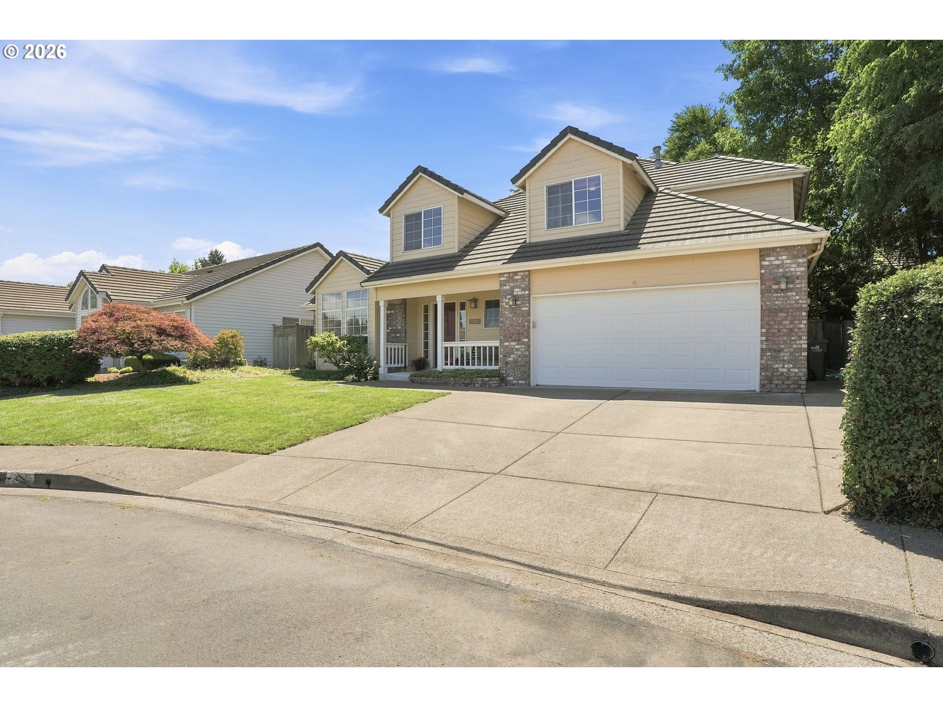 845 RAINTREE WAY