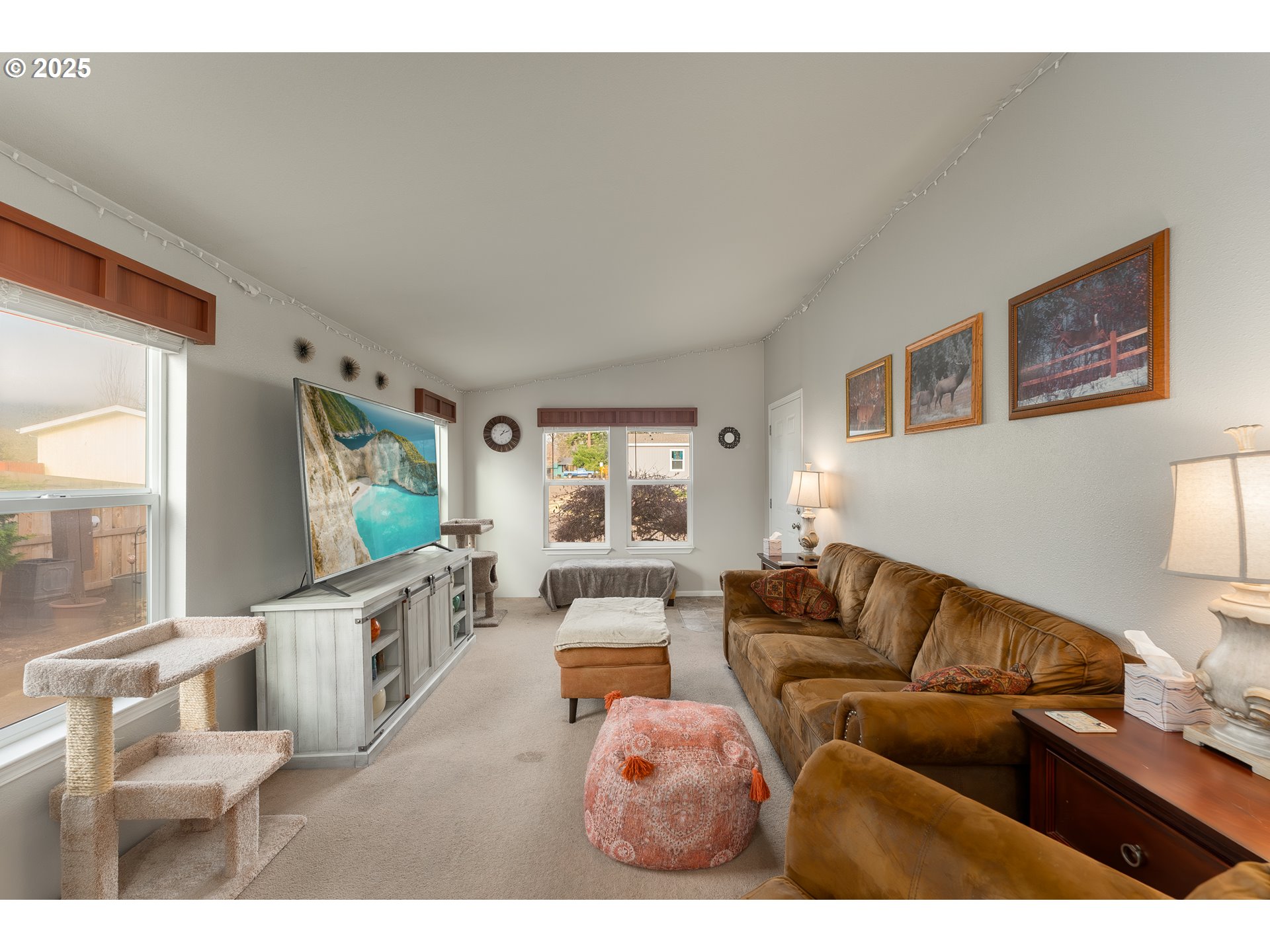 141 WANDA CT