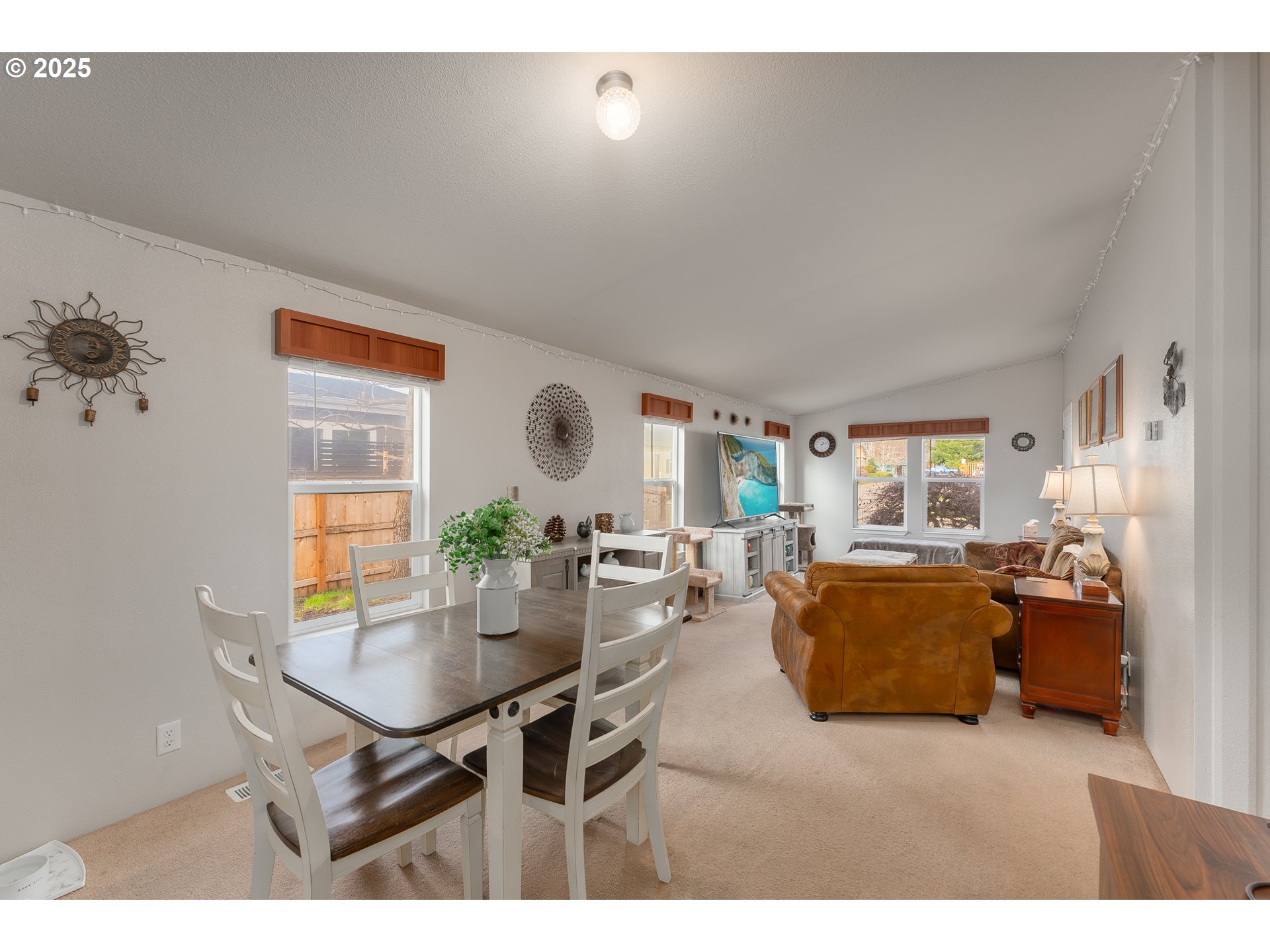 141 WANDA CT