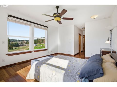 Tiny photo for 156 Wetleau Dr, Lowell, OR 97452 (MLS # 333812314)