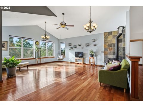 Tiny photo for 156 Wetleau Dr, Lowell, OR 97452 (MLS # 333812314)