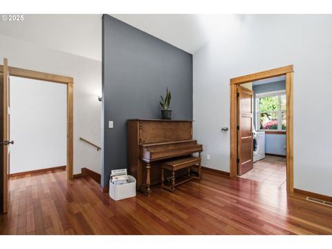 Tiny photo for 156 Wetleau Dr, Lowell, OR 97452 (MLS # 333812314)