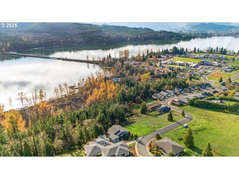 Tiny photo for 156 Wetleau Dr, Lowell, OR 97452 (MLS # 333812314)