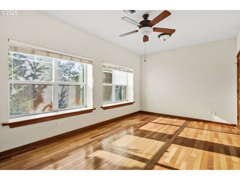 Tiny photo for 156 Wetleau Dr, Lowell, OR 97452 (MLS # 333812314)