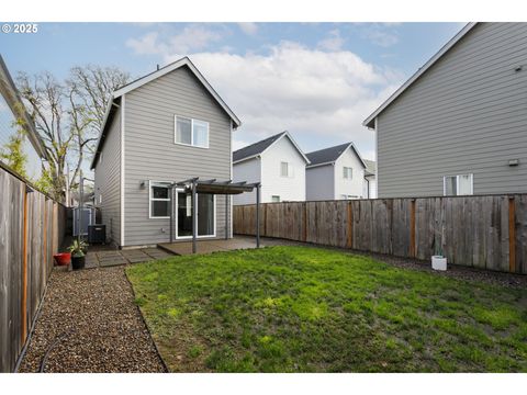 A home in Newberg