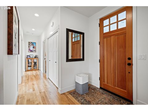 Tiny photo for 530 Sunridge Ln, Lowell, OR 97452 (MLS # 434714363)