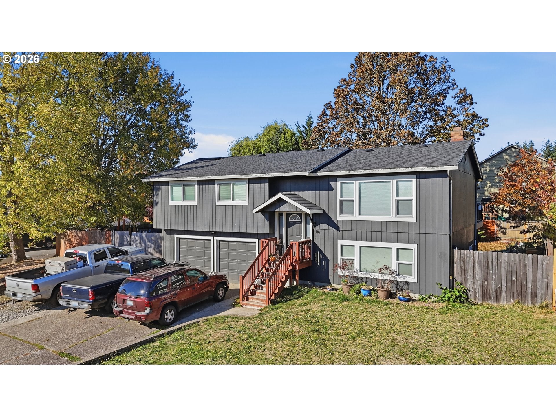 116 SW 10TH ST