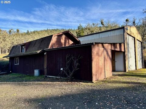 A home in Roseburg