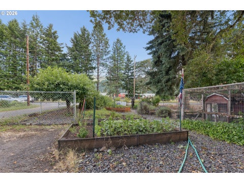 Tiny photo for 47947 W Commercial St, Oakridge, OR 97463 (MLS # 265540494)