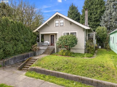 3035 SE 9TH AVE Portland OR 97202