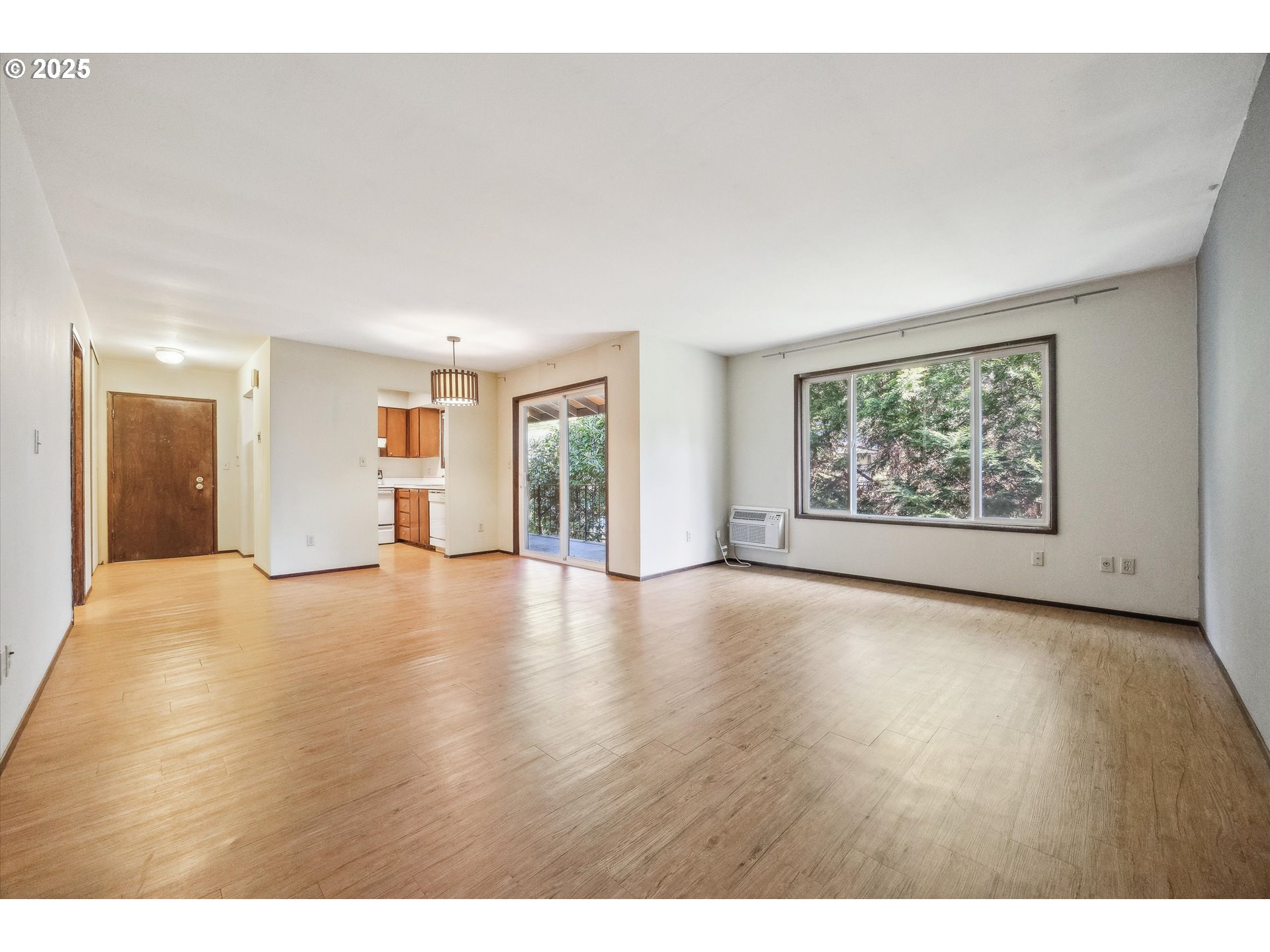 6755 SW TERRI CT