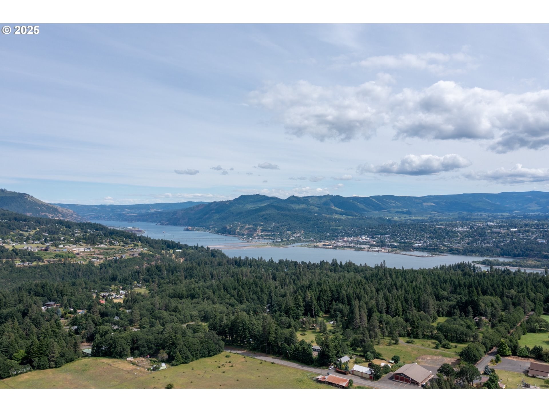 Underwood, Washington 98651, United States, 2 Bedrooms Bedrooms, ,1 BathroomBathrooms,Residential,Active,174501