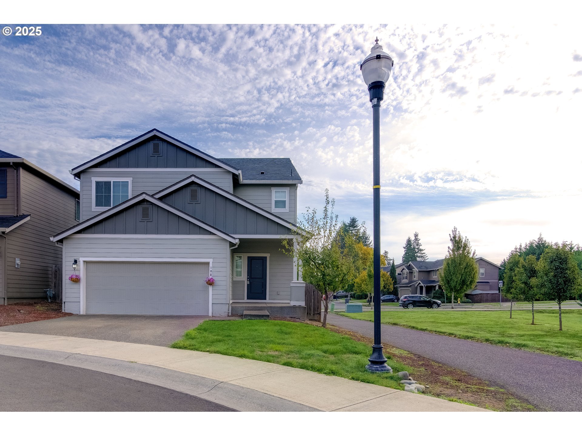 Photo 1 of 45 — 108 N 34TH CT, Ridgefield, WA 98642