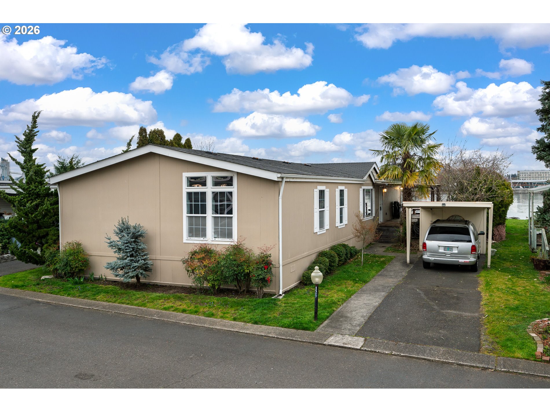 1503 N HAYDEN ISLAND DR 129