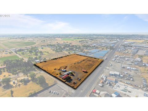 80723 N HIGHWAY 395 Hermiston OR 97838