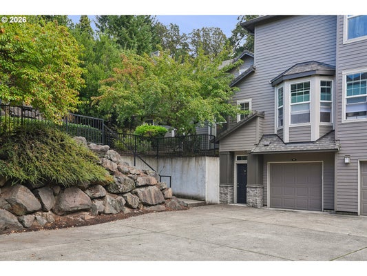 810 SPRINGTREE LN, WEST LINN, OR 97068 - Image 22fa5fa3ac3f65fd573c5da6f09e0a99/1496800335