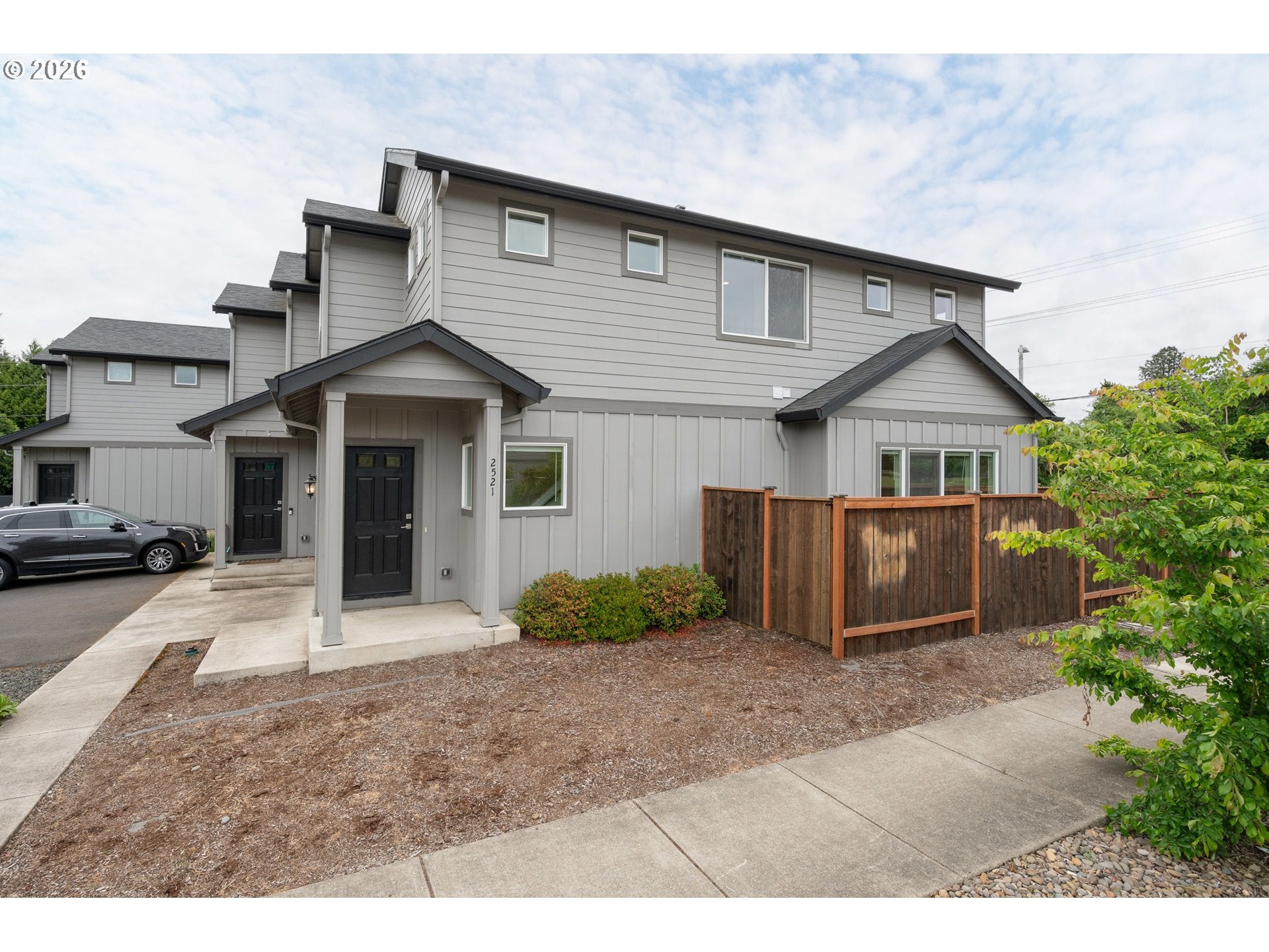 2519 JUSTINE LN