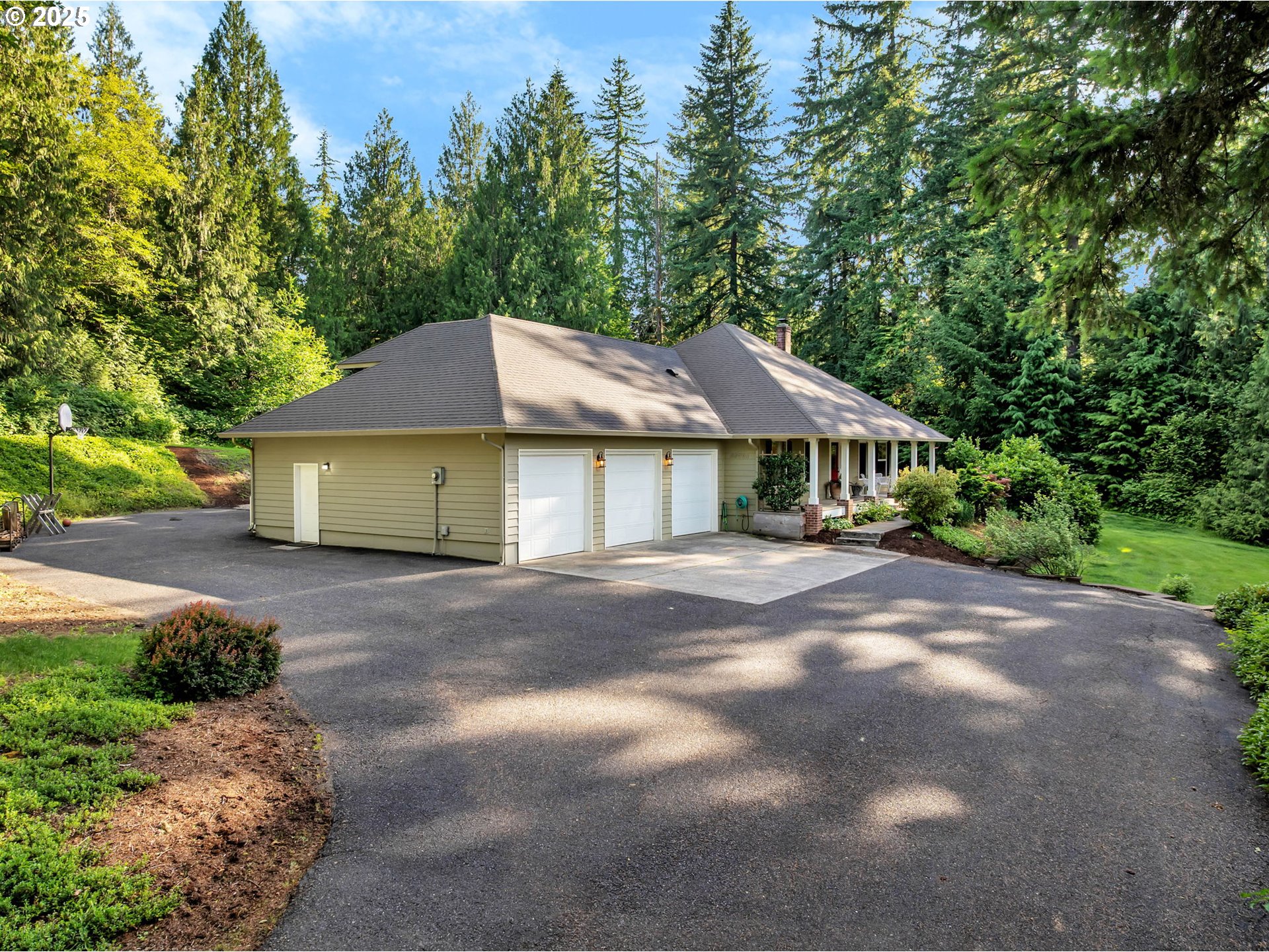 20704 NE KRISTEN CIR
