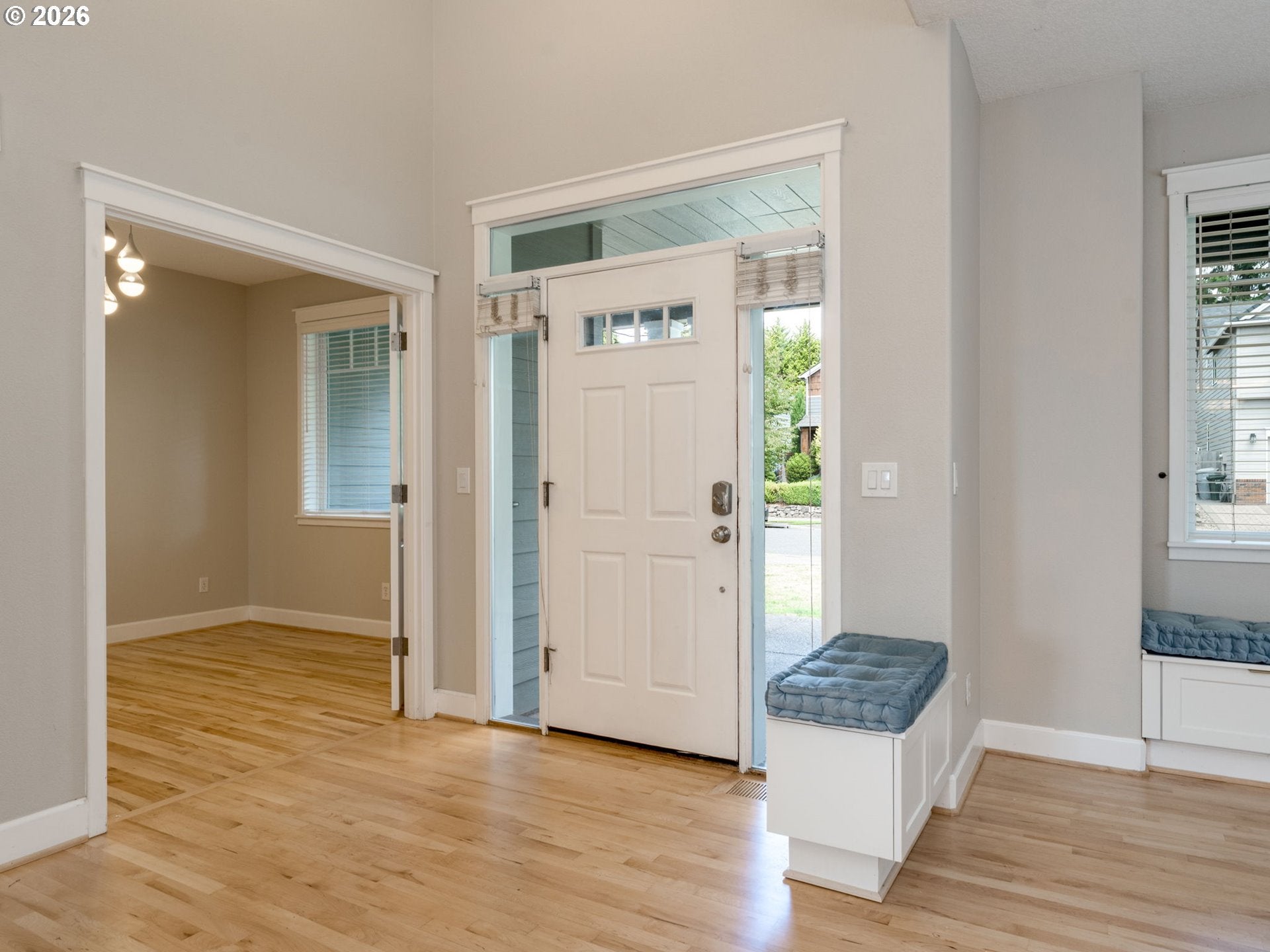 2507 CRESTVIEW DR