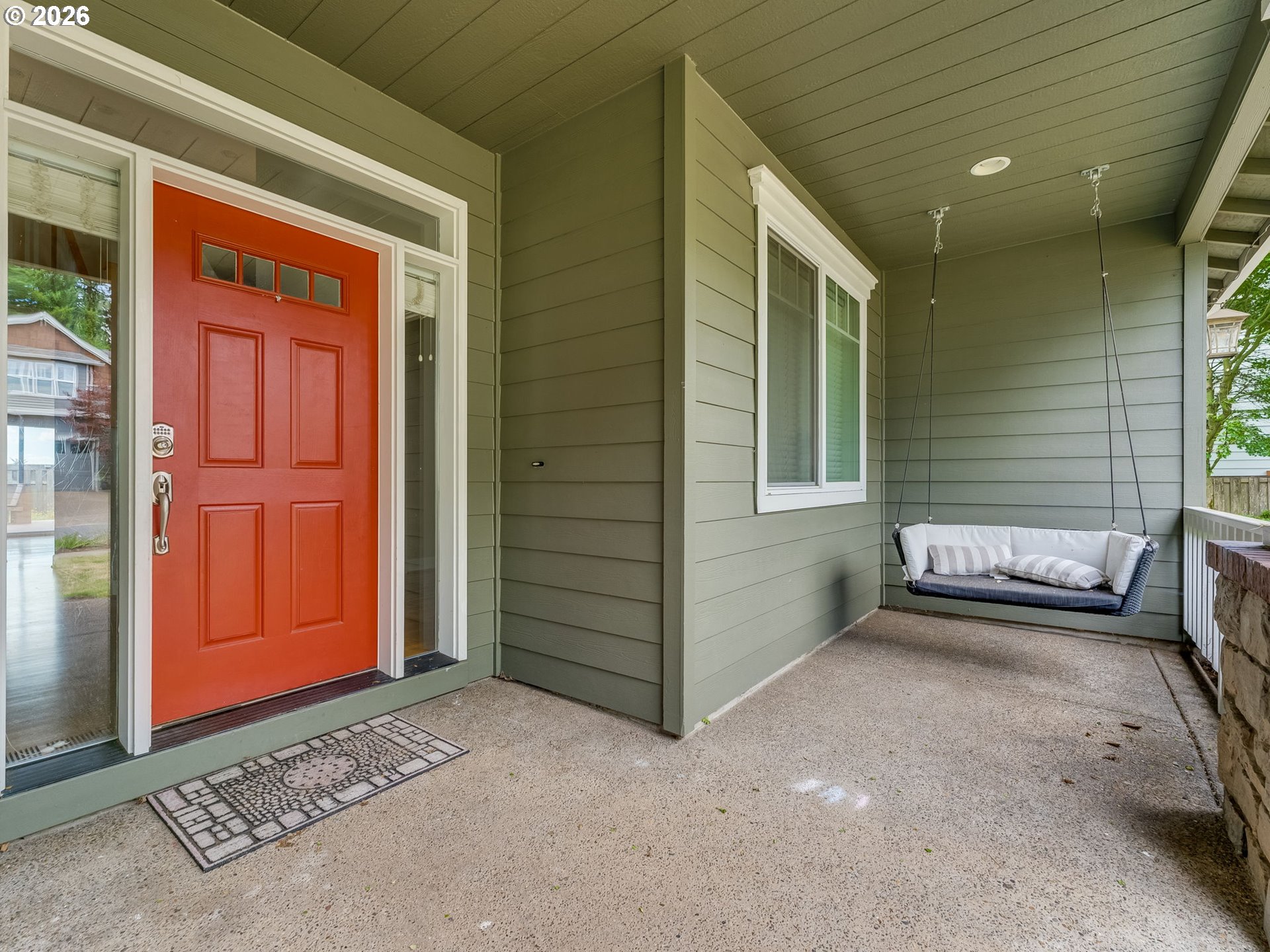 2507 CRESTVIEW DR