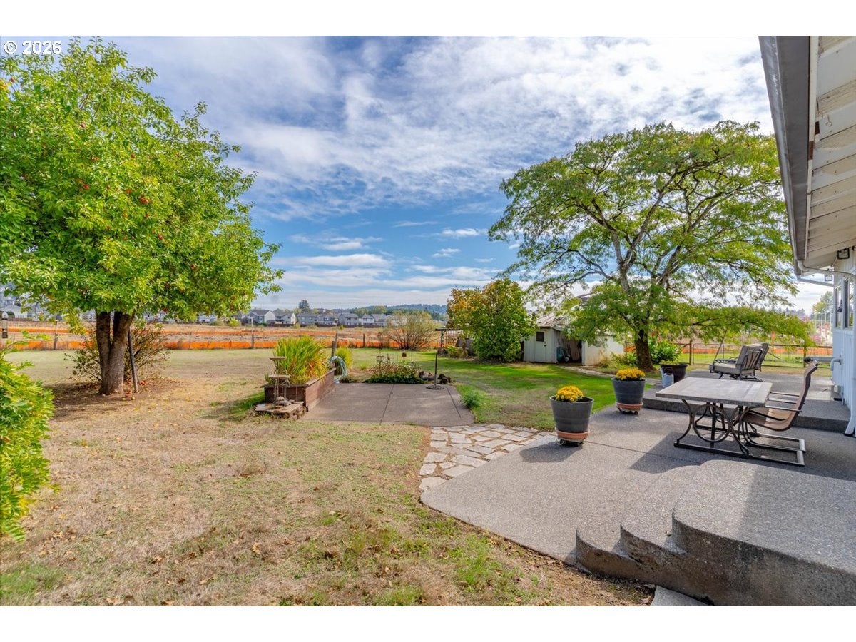 19161 SW TILE FLAT RD
