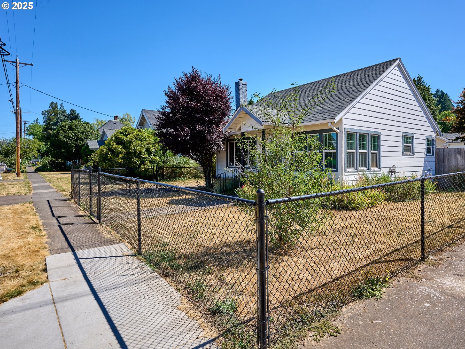 219 E 1ST AVE
