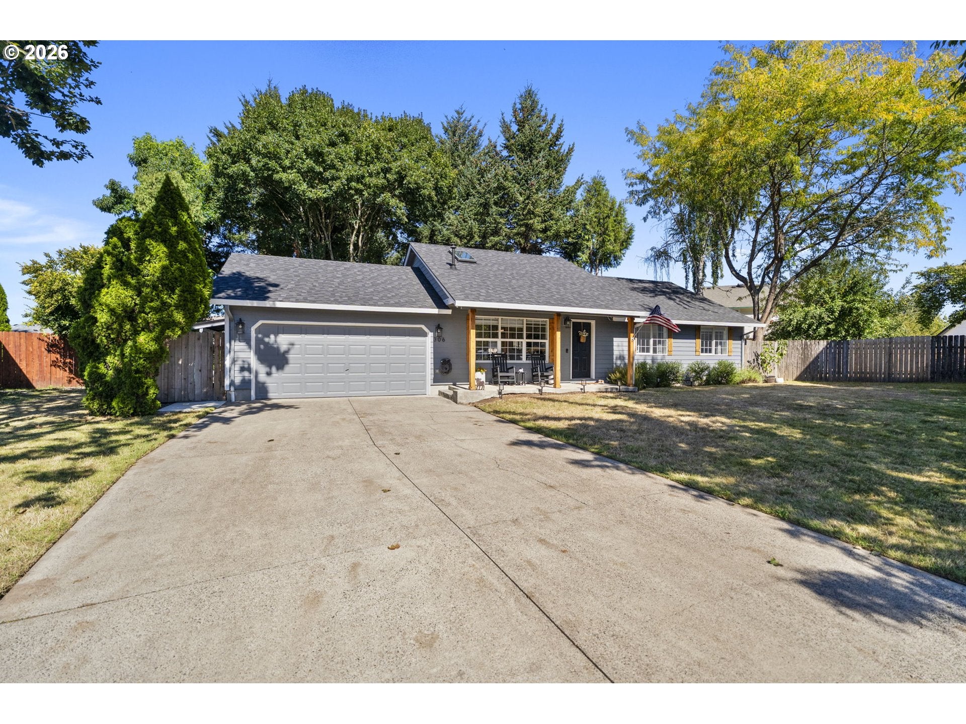 306 SW 16TH CIR