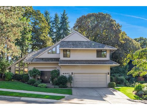 4217 ALBERT CIR Lake Oswego OR 97035