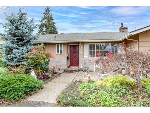 204 CARTHAGE AVE Eugene OR 97404