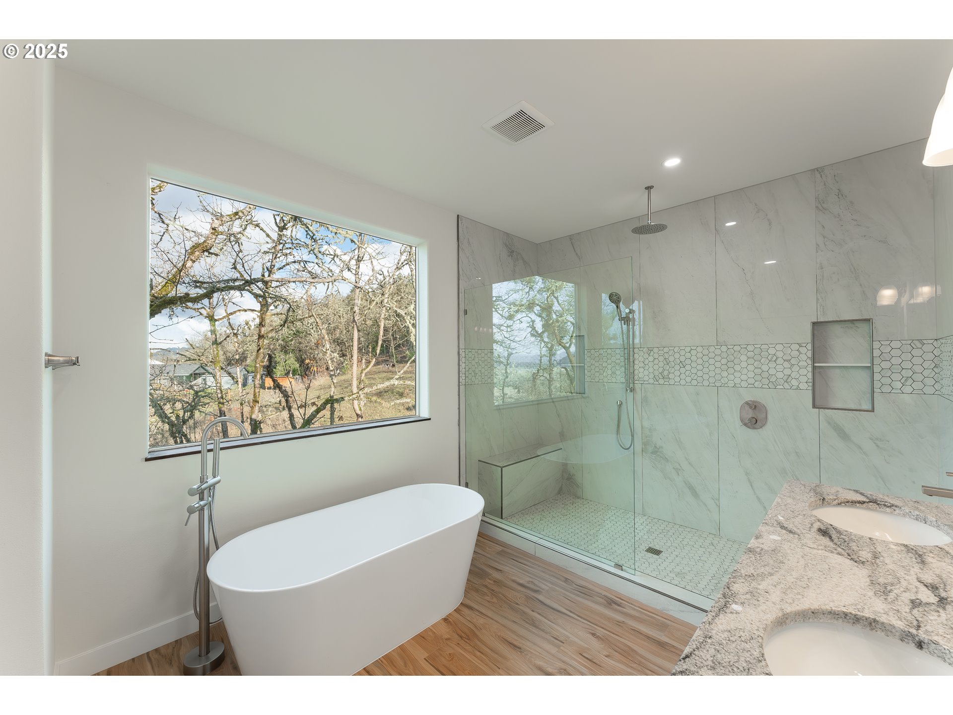 125 SYLVAN VISTA CT