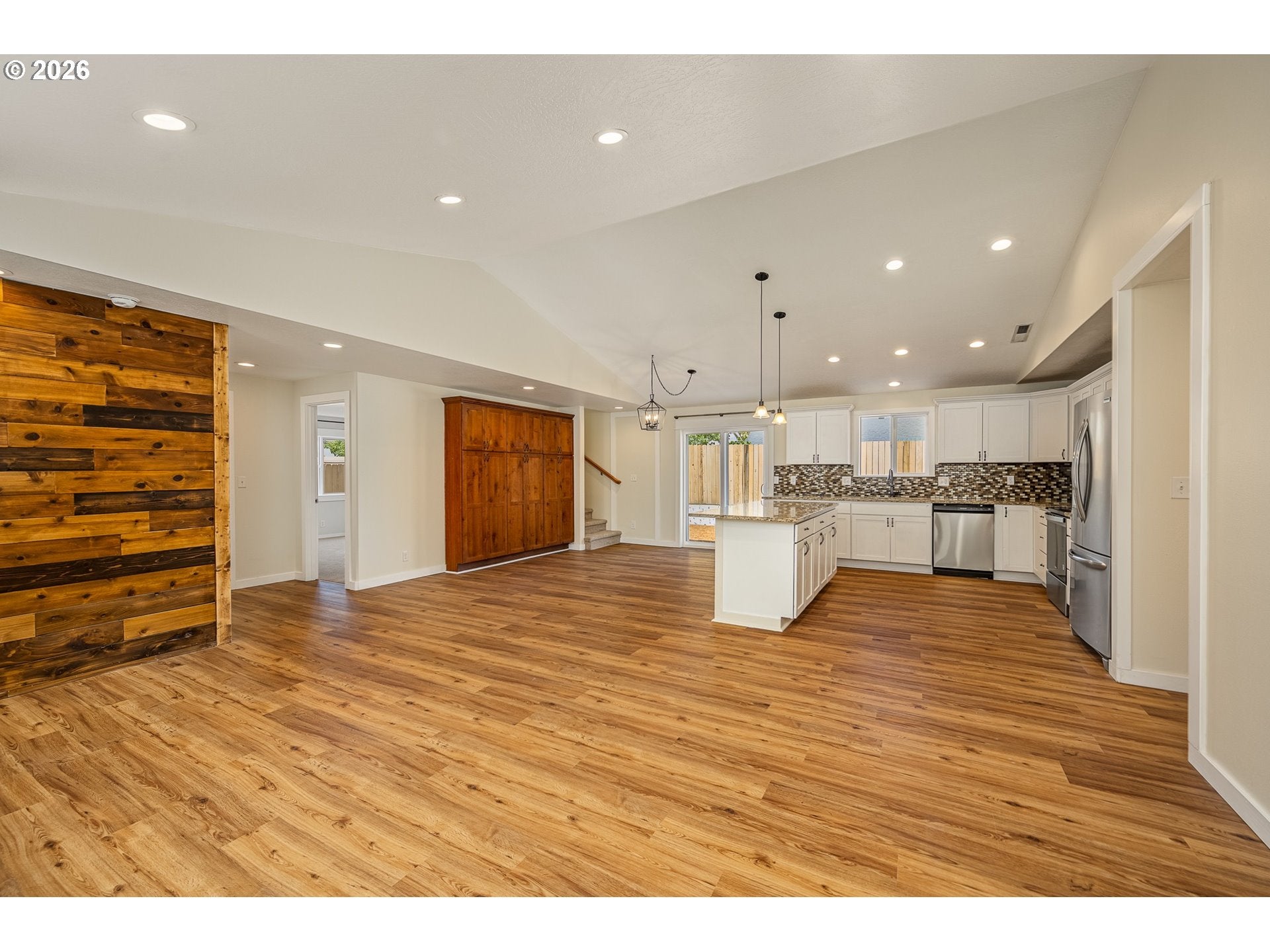 3990 DOUGLAS DR