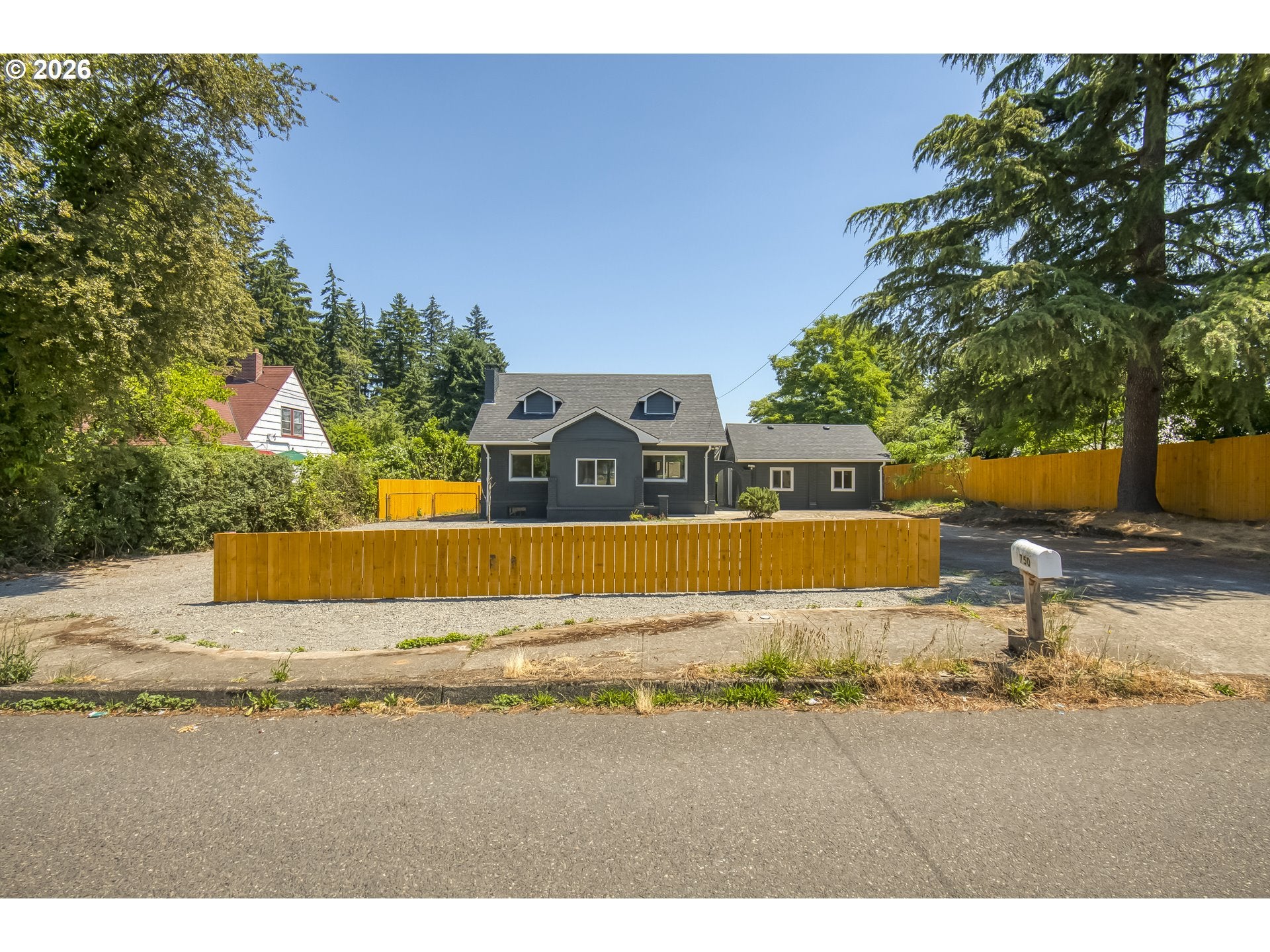 750 SE 135TH AVE