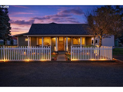 615 NE 257TH AVE Camas WA 98607