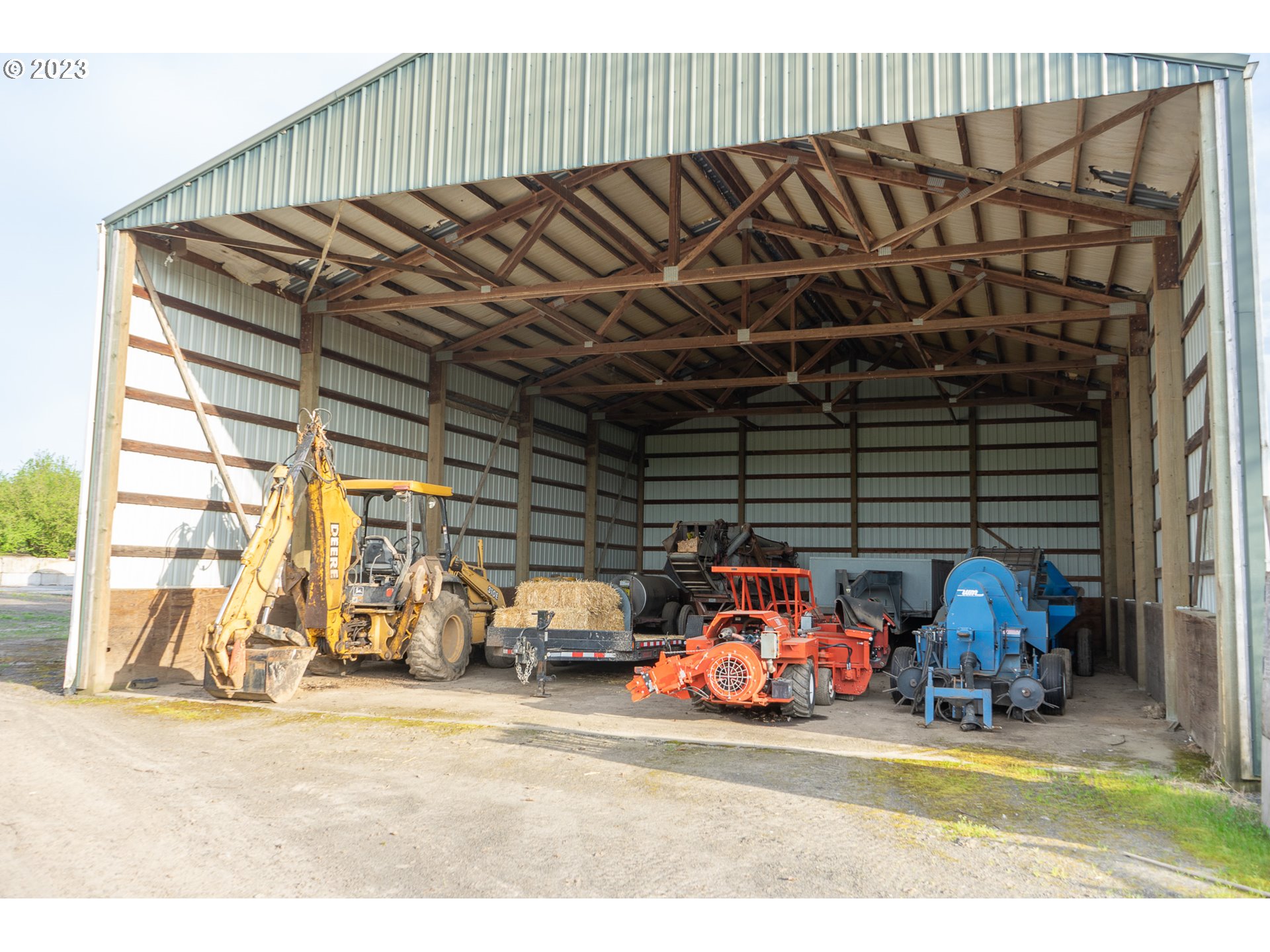 Gaston, Oregon 97119, United States, 3 Bedrooms Bedrooms, ,1 BathroomBathrooms,Residential,Active,72913