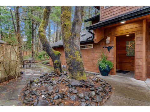 A home in Manzanita