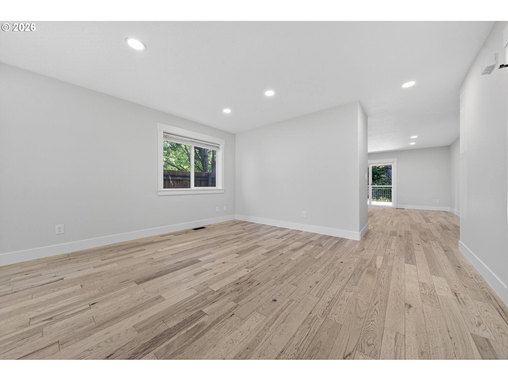 10012 NE 104TH AVE