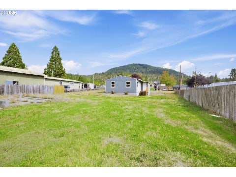 Tiny photo for 481 N D St, Lowell, OR 97452 (MLS # 299533087)