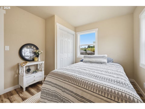 Tiny photo for 481 N D St, Lowell, OR 97452 (MLS # 299533087)