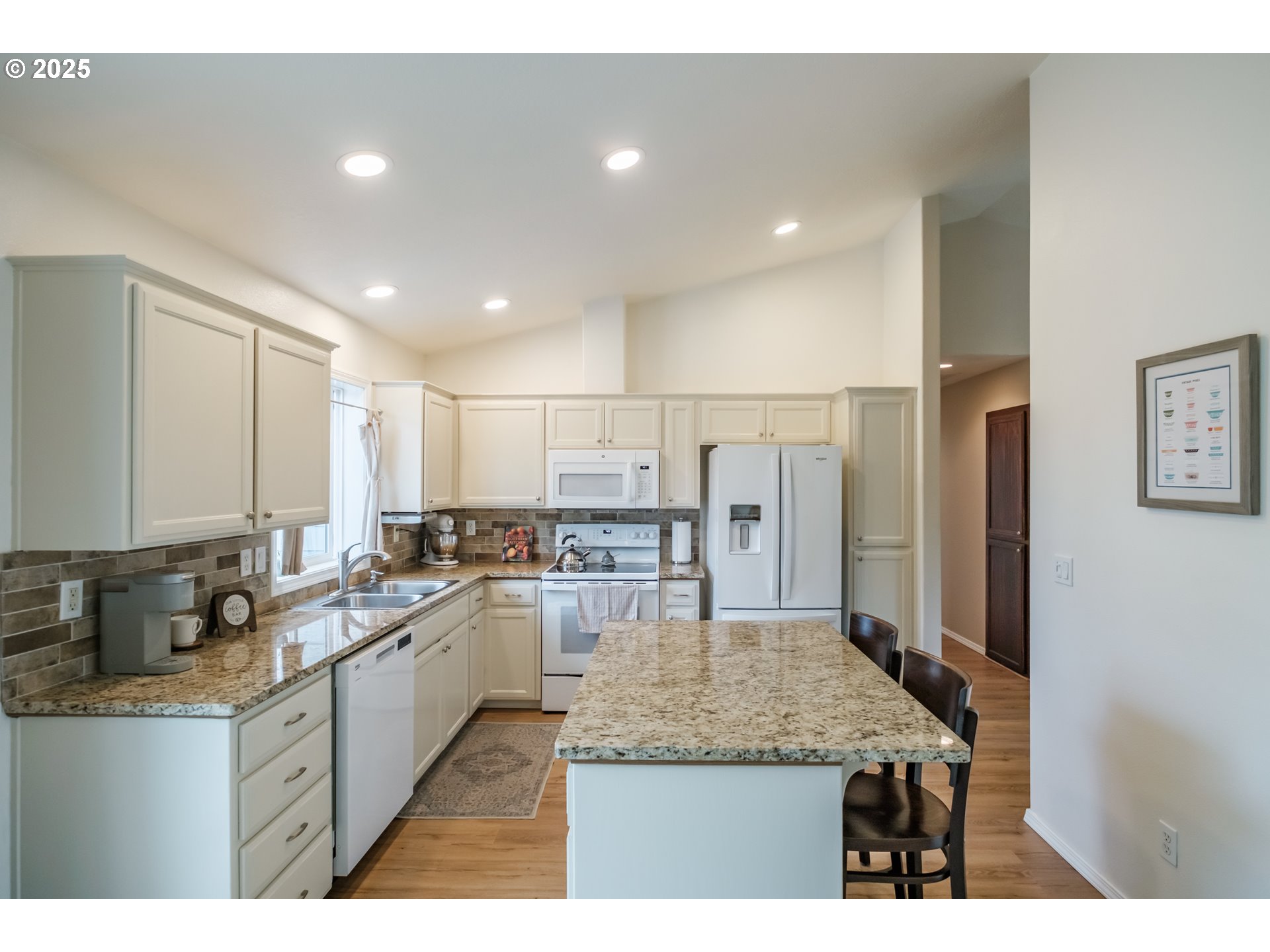 1779 ANTELOPE CIR