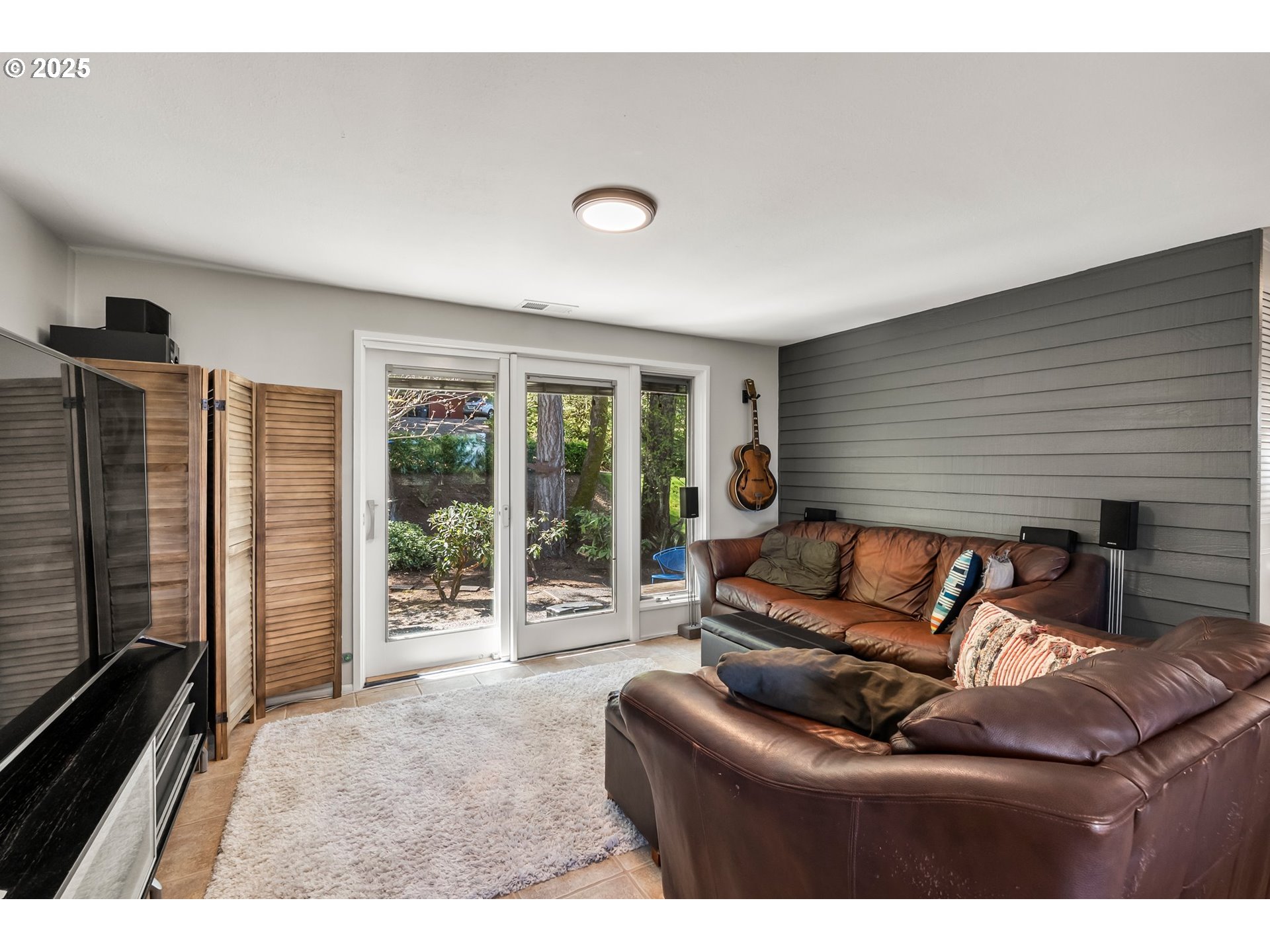 Eugene, Oregon 97405, United States, 3 Bedrooms Bedrooms, ,3 BathroomsBathrooms,Residential,Active,112969