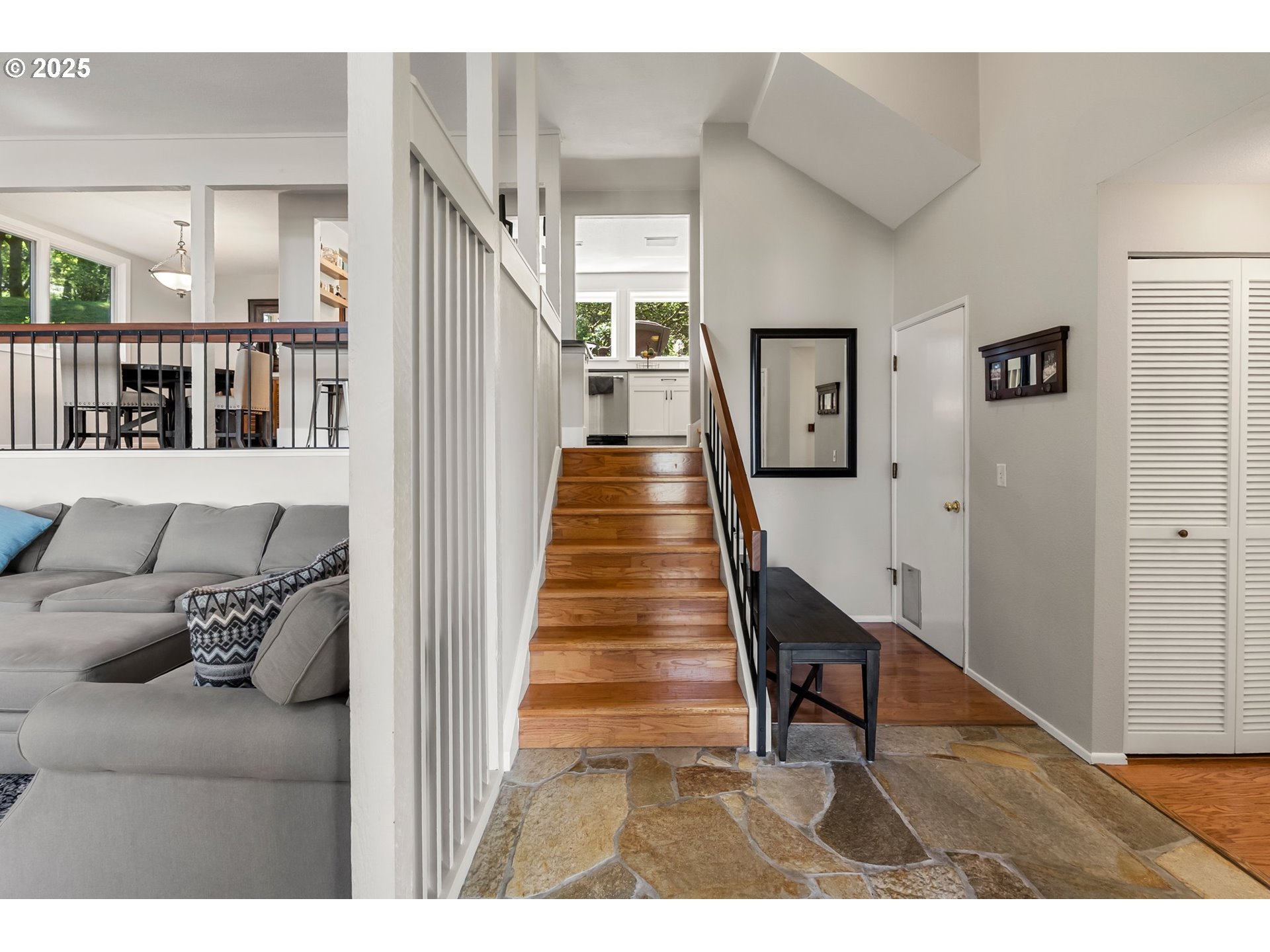 Eugene, Oregon 97405, United States, 3 Bedrooms Bedrooms, ,3 BathroomsBathrooms,Residential,Active,112969