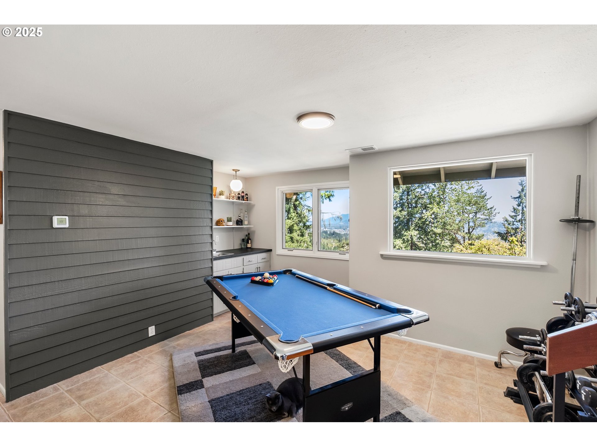 Eugene, Oregon 97405, United States, 3 Bedrooms Bedrooms, ,3 BathroomsBathrooms,Residential,Active,112969