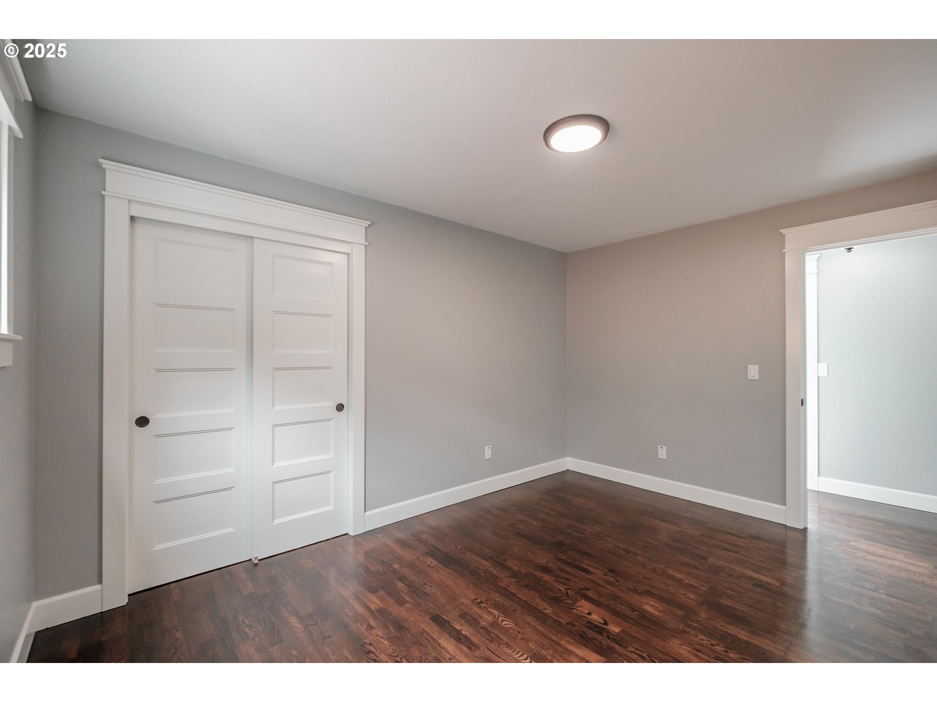 Silverton, Oregon 97381, United States, 3 Bedrooms Bedrooms, ,2 BathroomsBathrooms,Residential,Active,81103