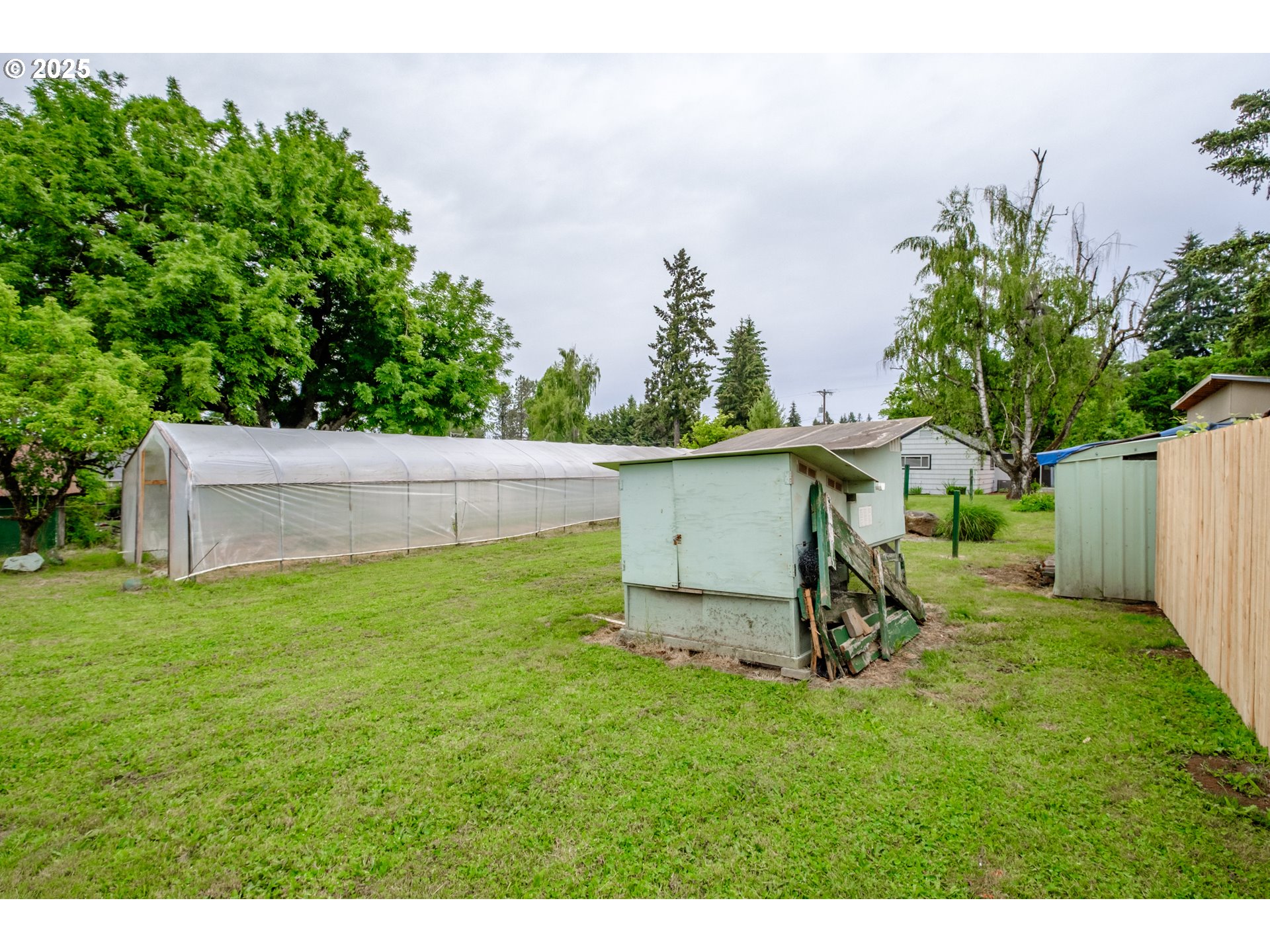 Silverton, Oregon 97381, United States, 3 Bedrooms Bedrooms, ,2 BathroomsBathrooms,Residential,Active,81103