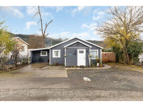 A home in Roseburg