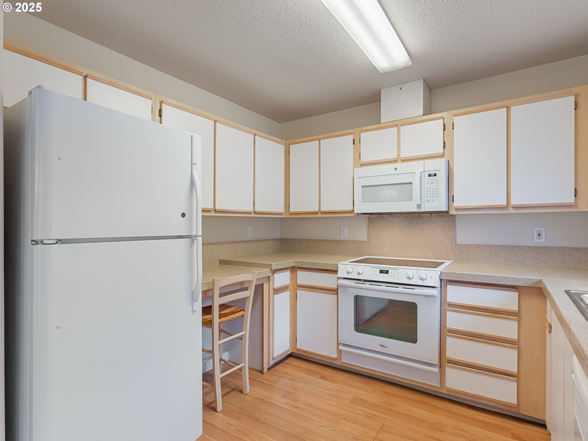 Vancouver, Washington 98683, United States, 2 Bedrooms Bedrooms, ,2 BathroomsBathrooms,Residential,Pending,79855