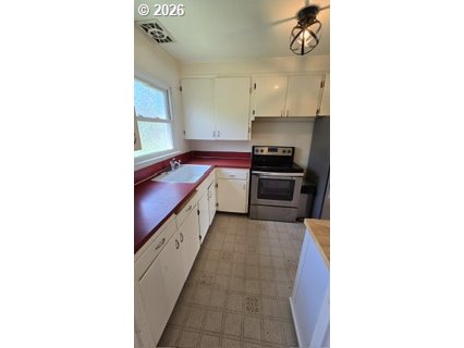 1708 NE 67TH AVE